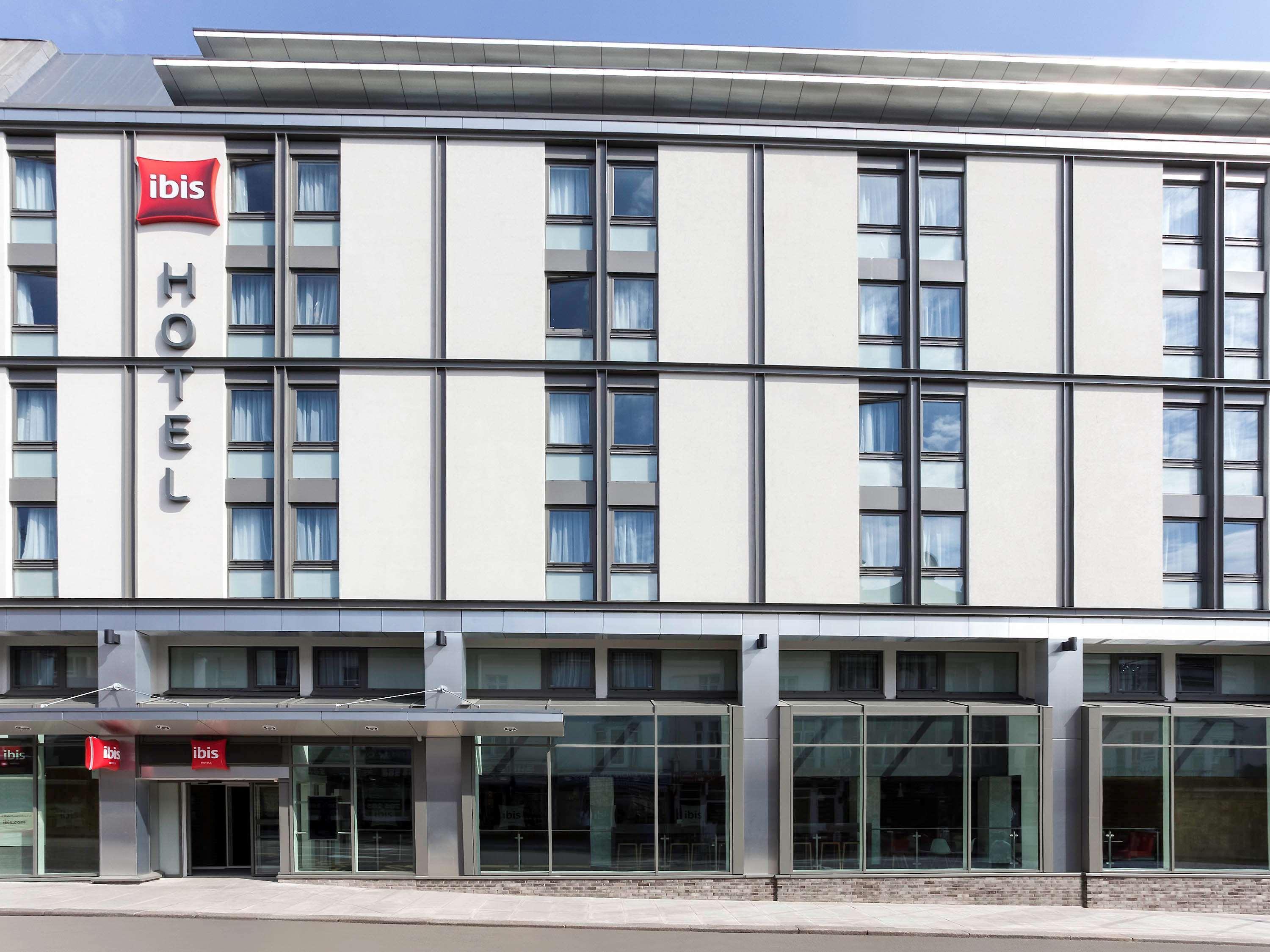 Ibis Centre - Station 3* Brighton
